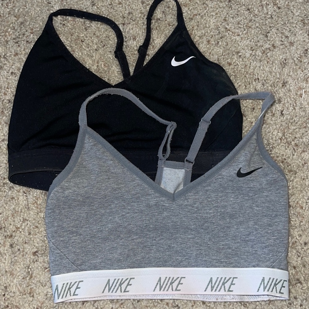 NIKE- S. 2 sport bra bundle